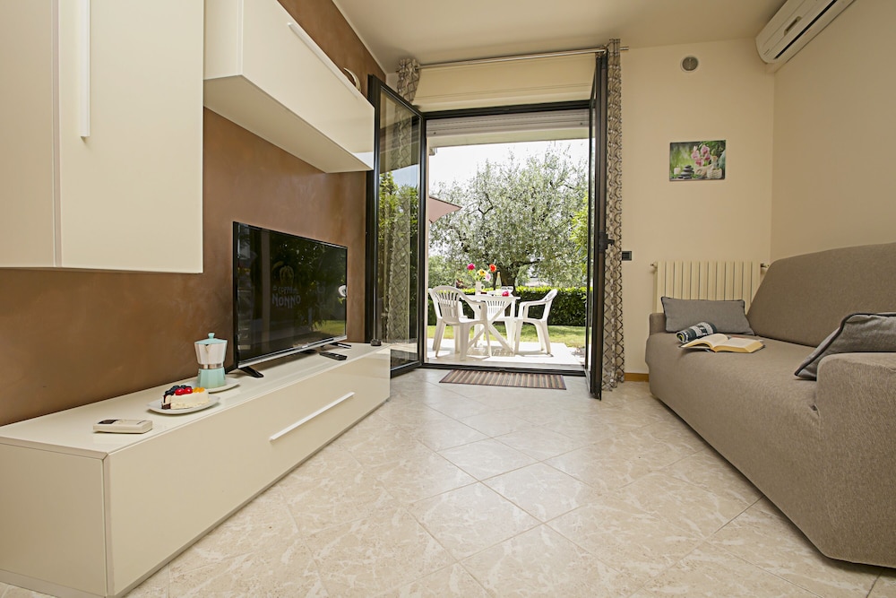 Casa Kristall Lago view 5