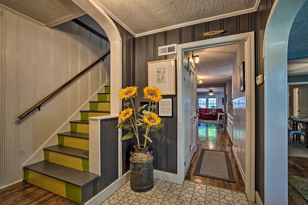 Emporia Vacations - Cute Emporia House - Mins to Downtown  Esu! - Property Image 10