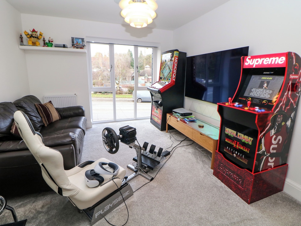 4 Rockcliffe Grange