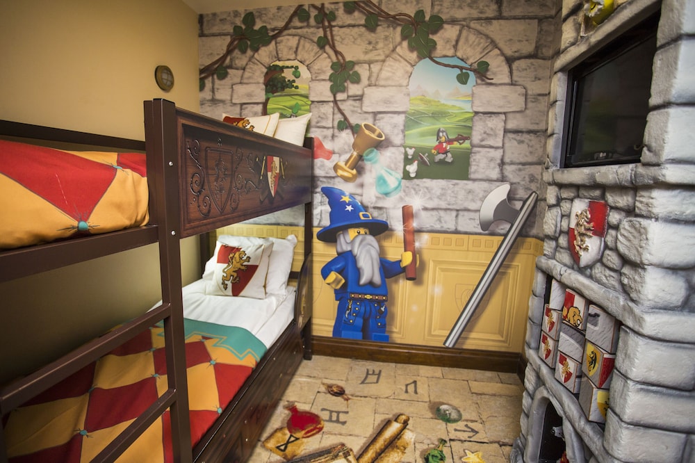 Windsor Vacations - LEGOLAND Windsor Resort - Property Image 21