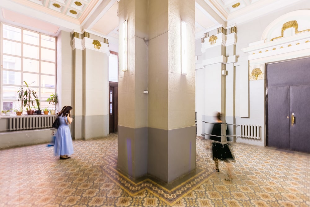 Apartment on B Gnezdnikovskiy 10