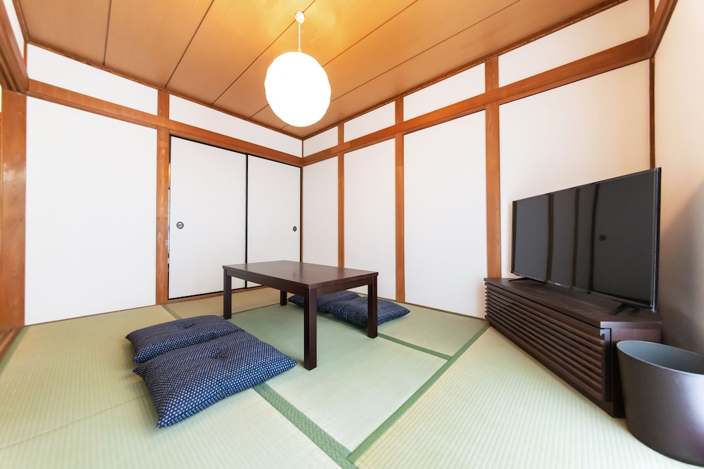 Villa Tengachaya-Nishi