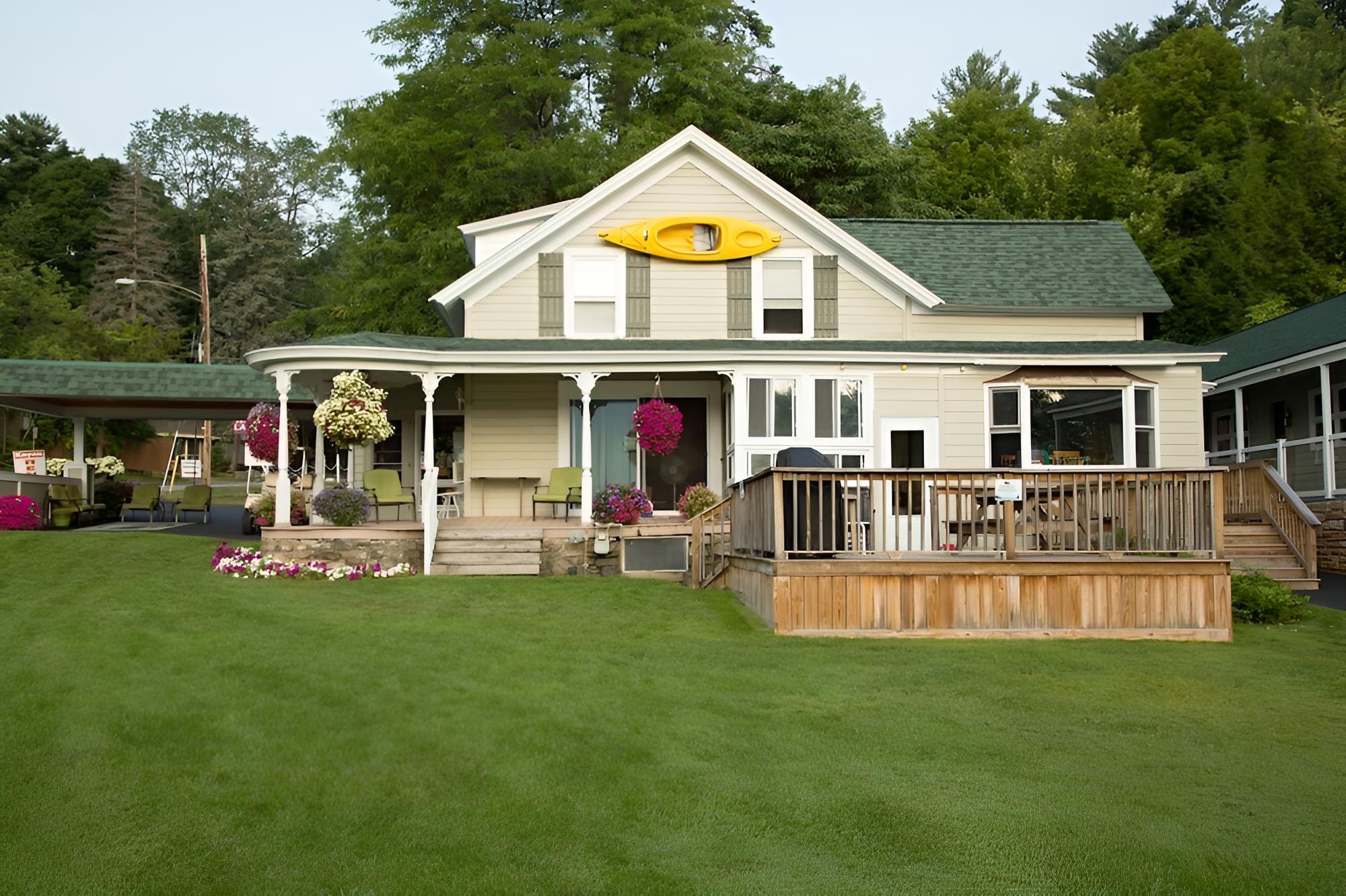 Shore Meadows Motel