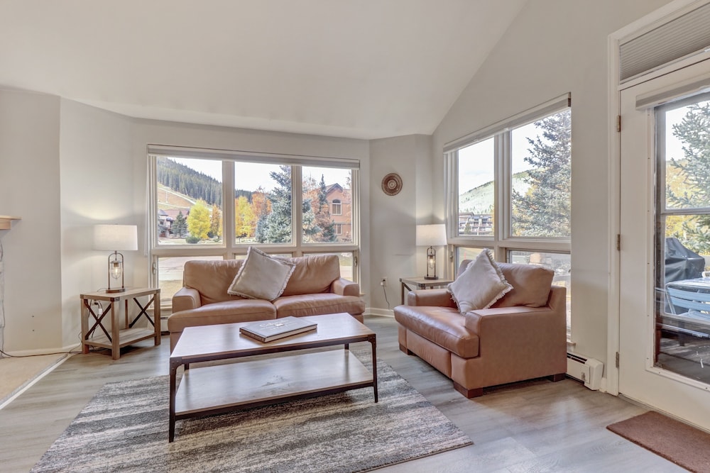 Legends 11 5 Bedroom Townhouse