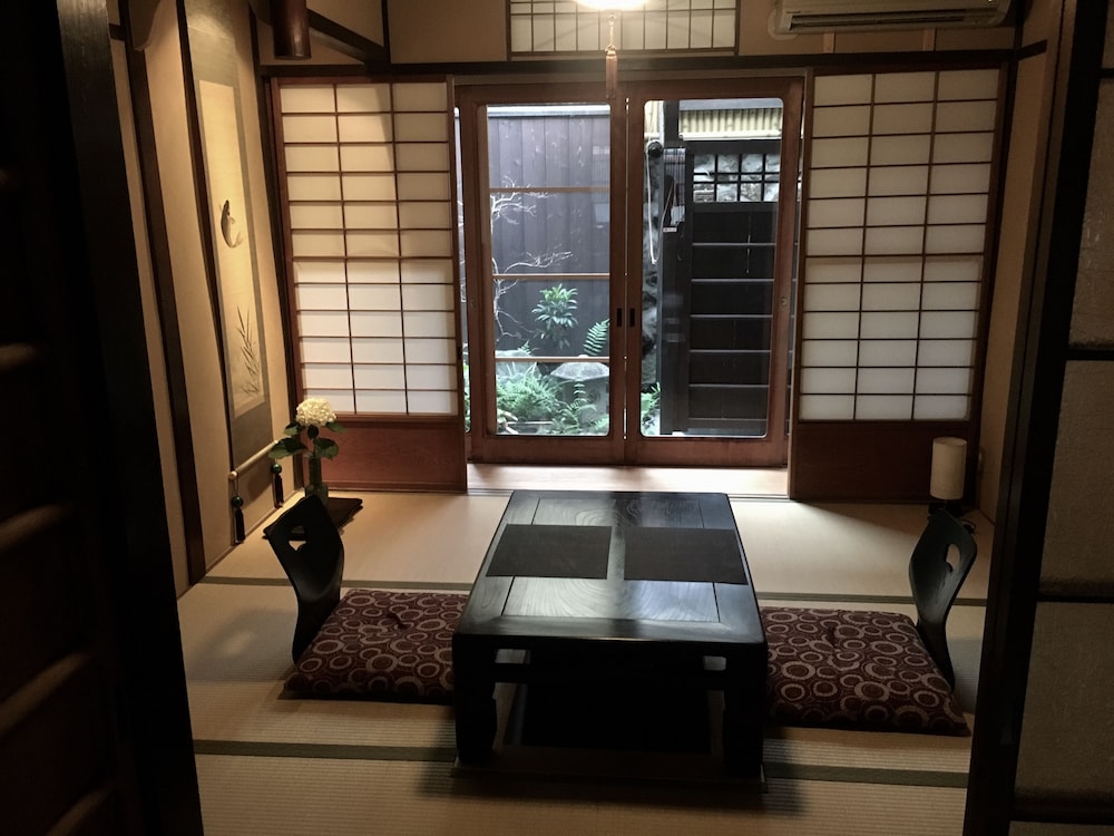Guest House Machiya Tsubara Gojozaka