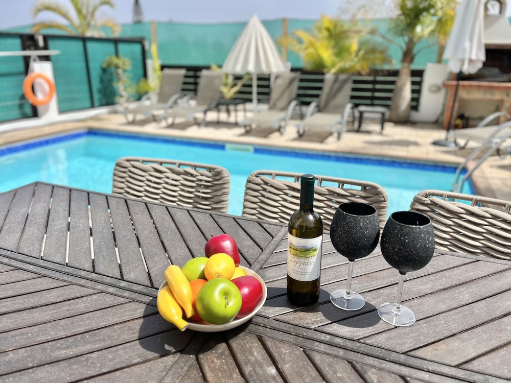 65 PRO - Stay Aphrodites Dream Villa
