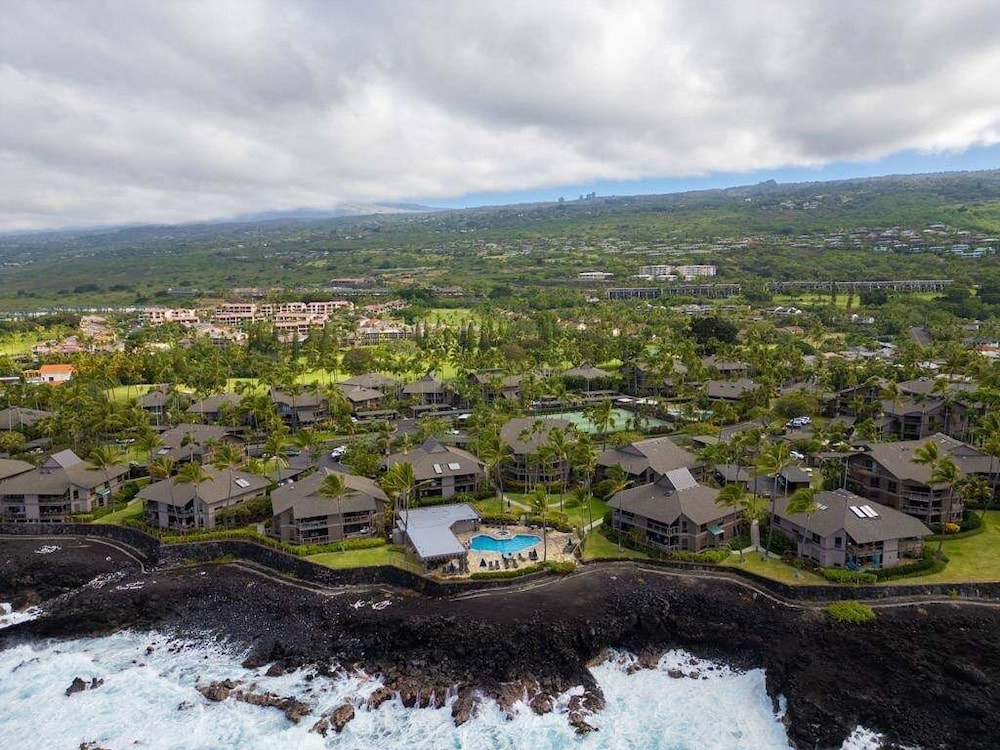 Golf Course Views- AC & Wi-fi - 3 Complex Pools- Vrkcv