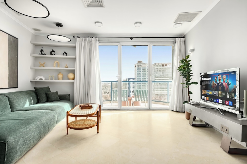 Seaside Panorama Stay by Sea N' Rent