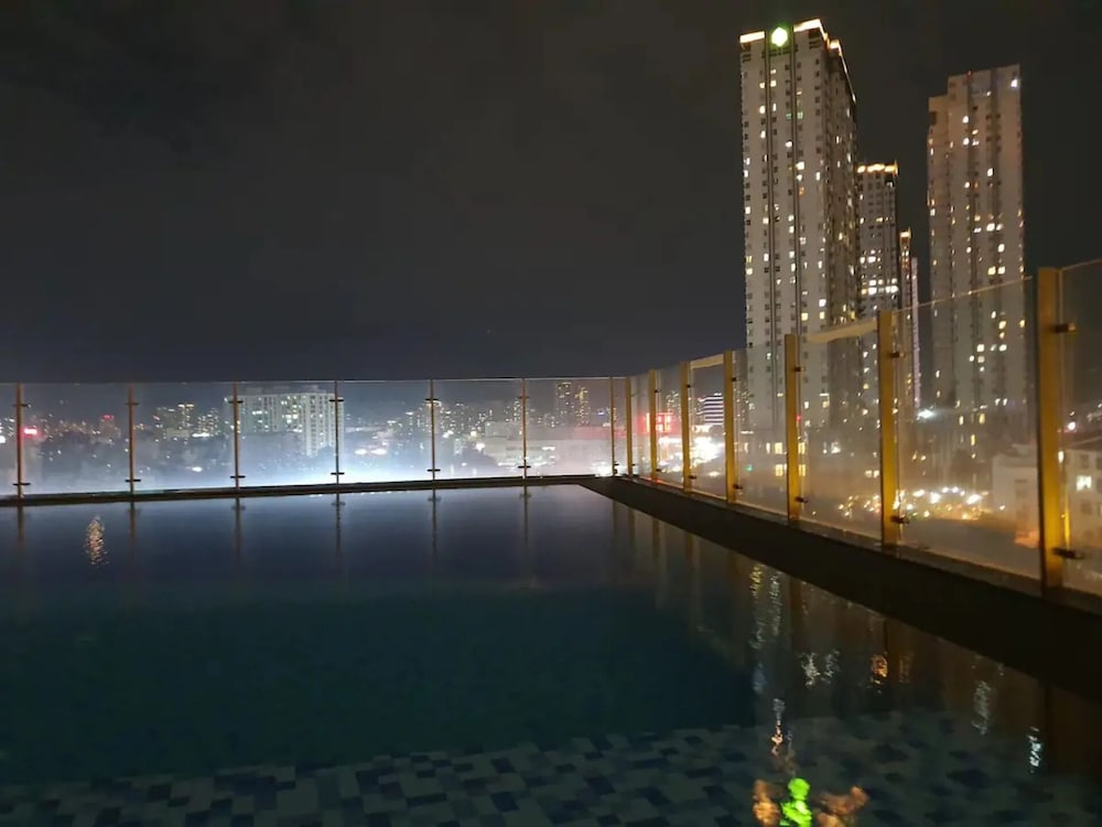 Sunrise City View Apartment