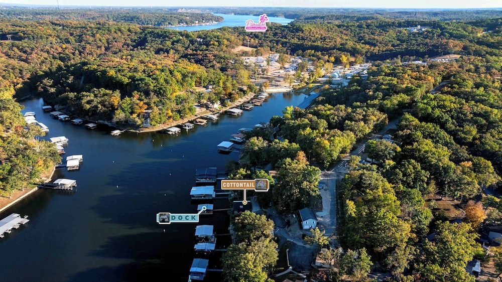 Sunrise Oasis - Enjoy Lakefront Living
