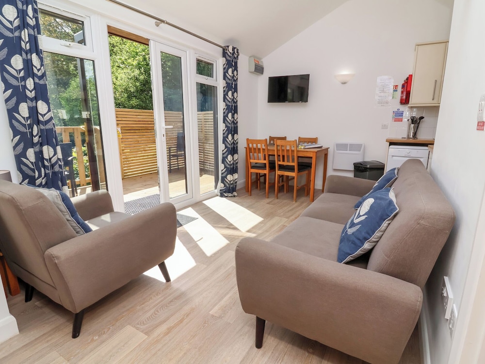 Chalet Log Cabin C9