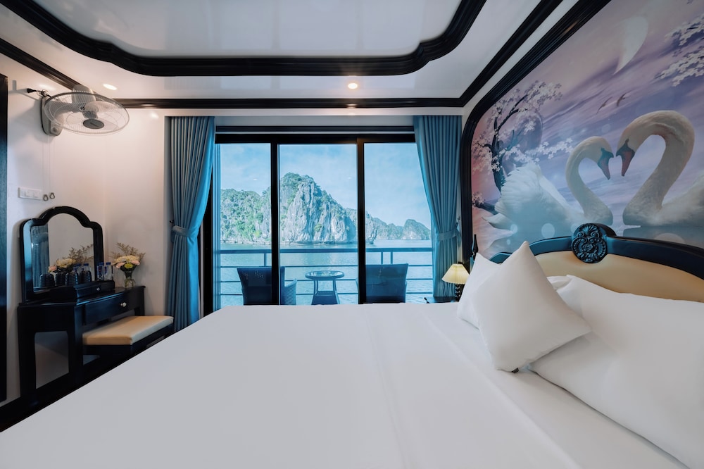 Bonita Halong Cruise