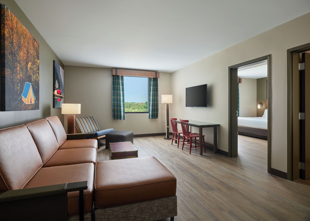 Great Wolf Lodge Webster