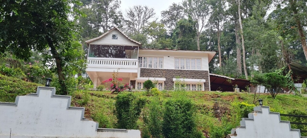 Cloud 9 Villa