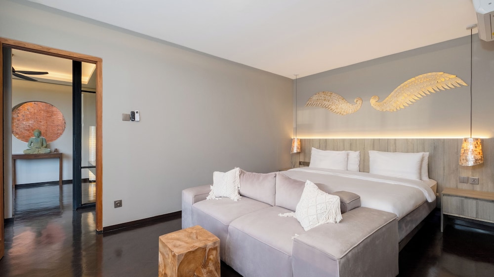 Baliris Villa V by Villa Finder