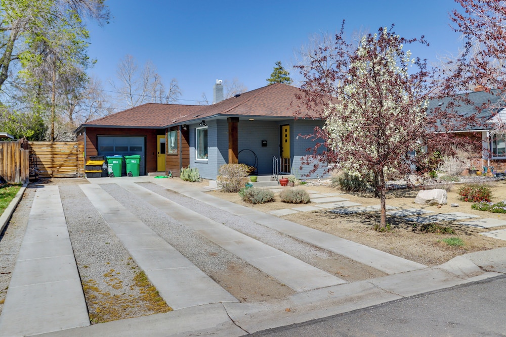 24 Mi to Slopes! Family Reno Home w/ Outdoor Oasis