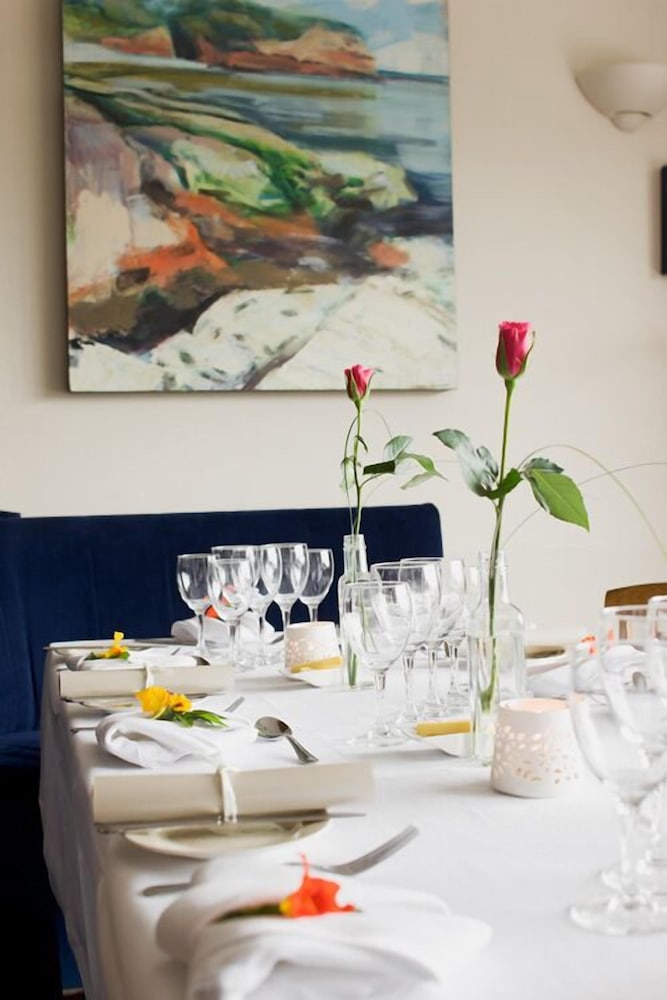 The Strand Inn