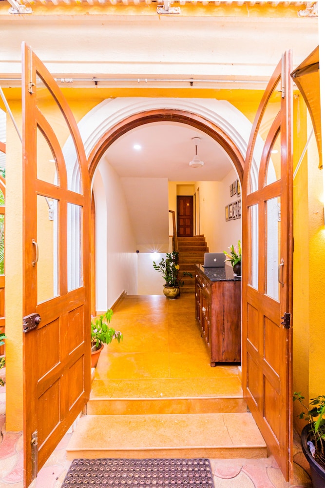 Bougainvillea Guest House view 5