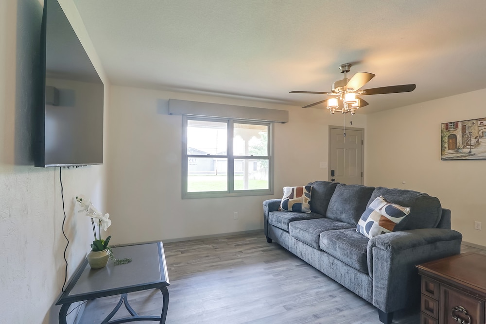 Group Getaway w/ Private Yard in Wichita!