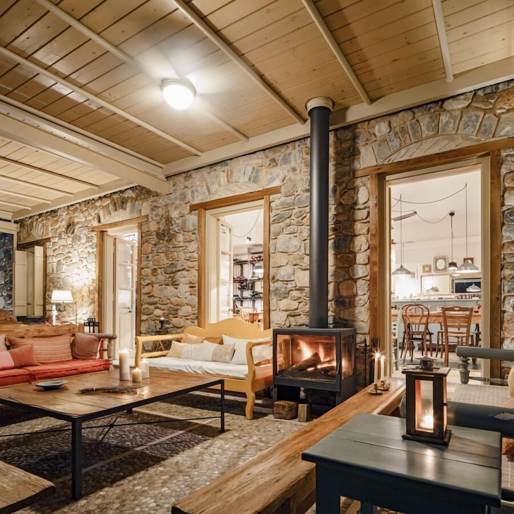 Mazaraki Guesthouse