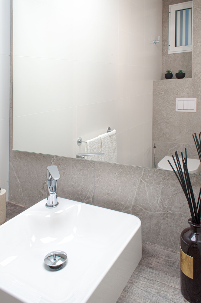 ABAL Apartments - Barrio