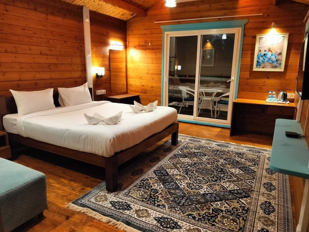 Surf House Beach Resort
