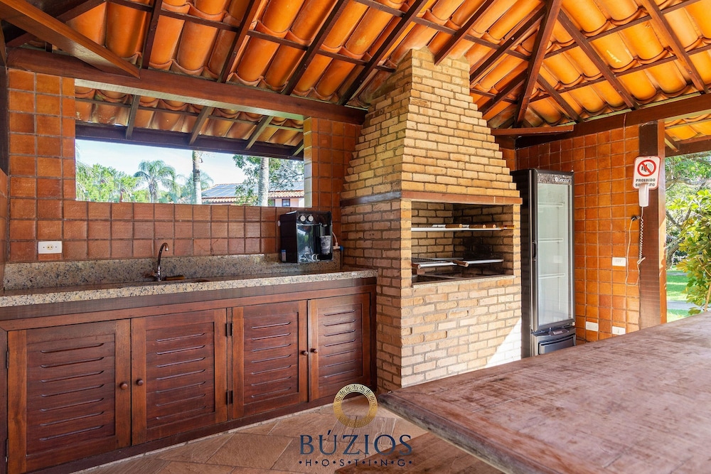 Bz03 Casa 4 suítes e área gourmet priv