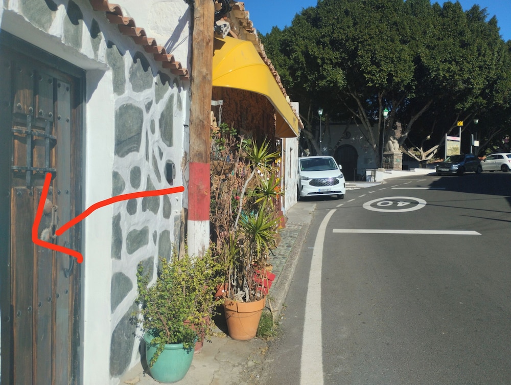 La Casita Fataga Sleeps 4 With Garden