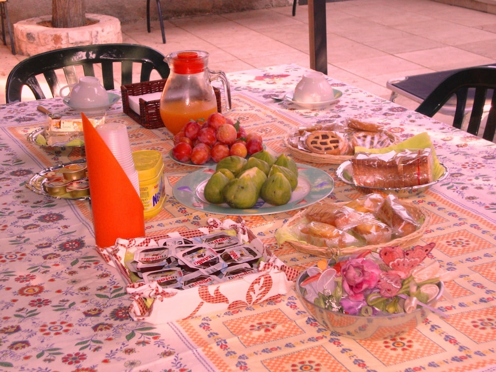 Photo 26