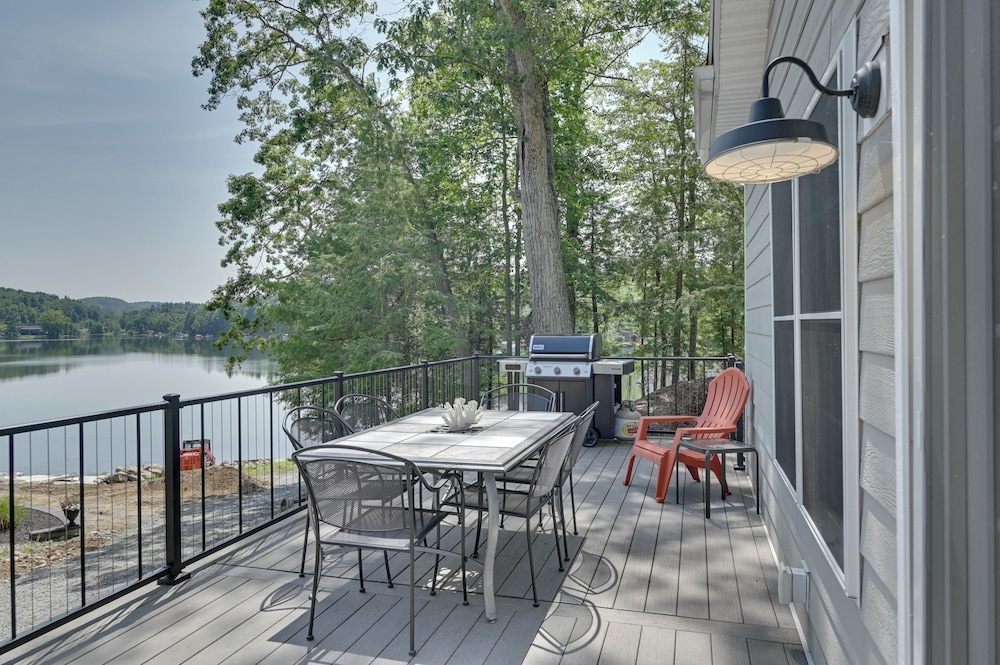 Crooked Lake Escape Near Skiing, Farms & Festivals