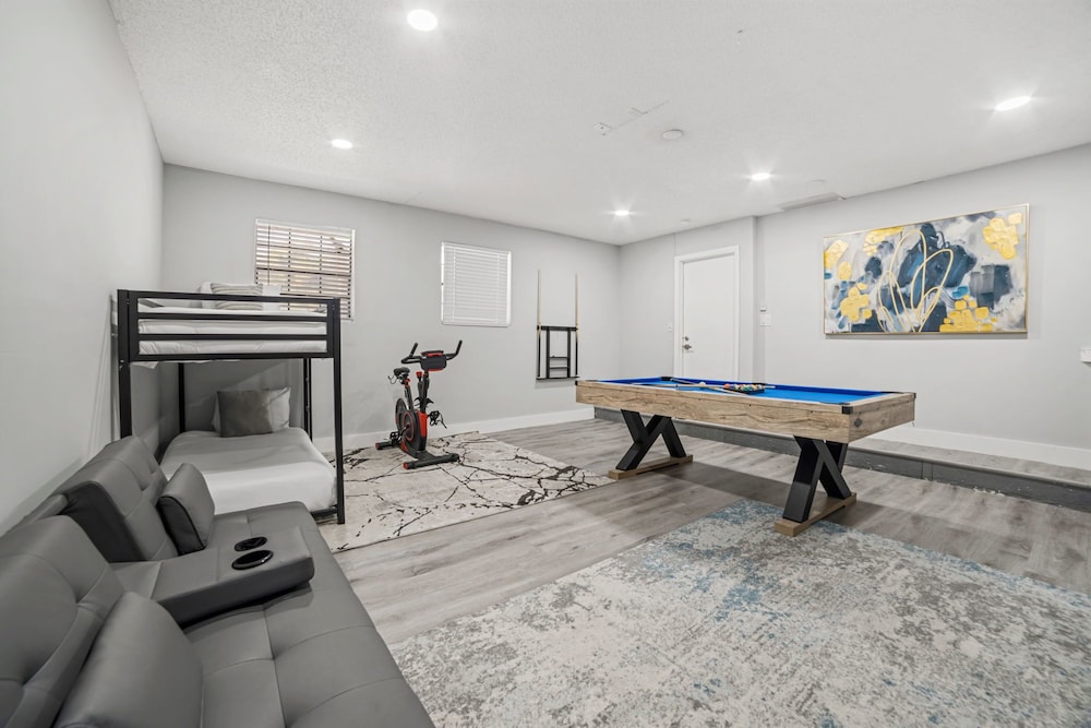 Spacious 6BR Beach Getaway w/ Heated Pool