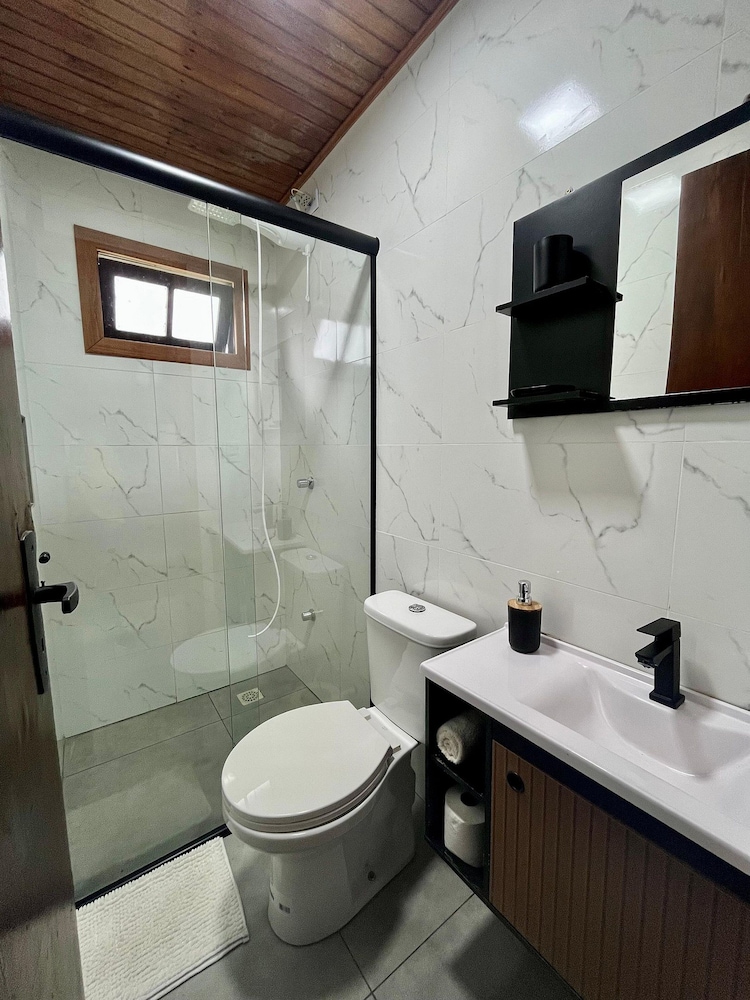 Casas Valley Design - Praia do Rosa - SC