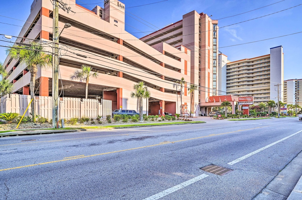 Ocean Access & Resort Perks: Myrtle Beach Condo