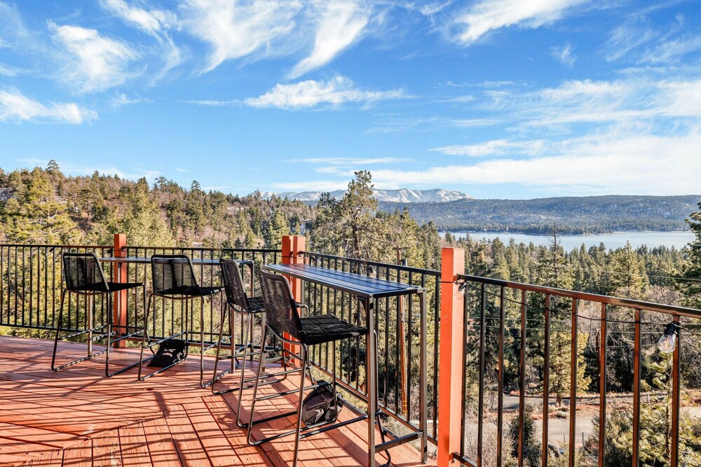 High-top Lakeview Chateau #2520