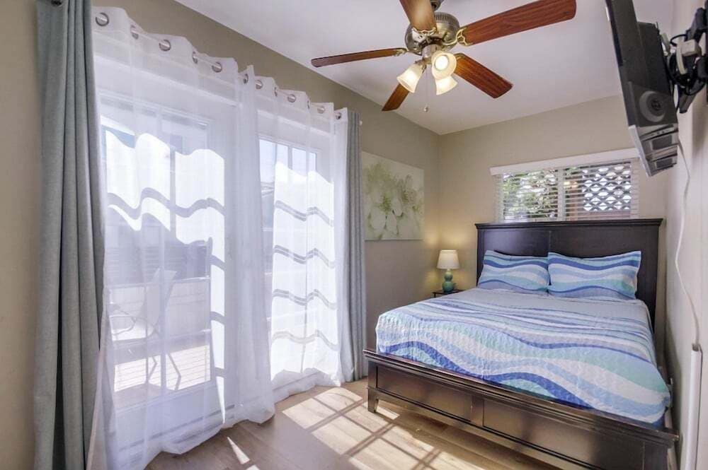 Cozy Kingston 1