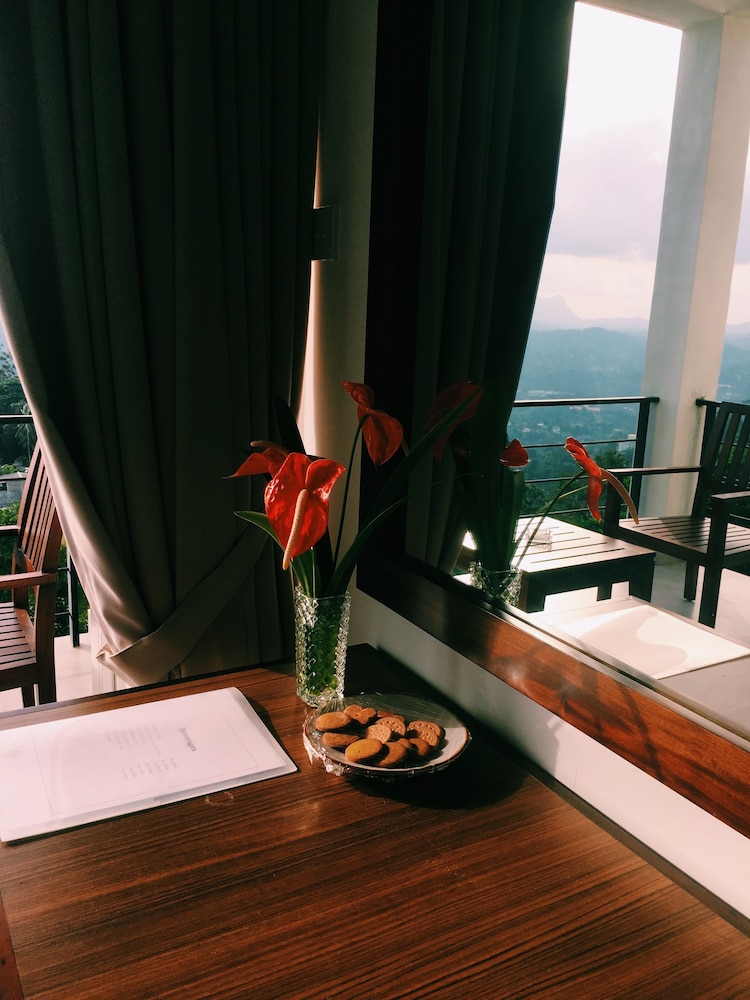 The Kandyan Villa