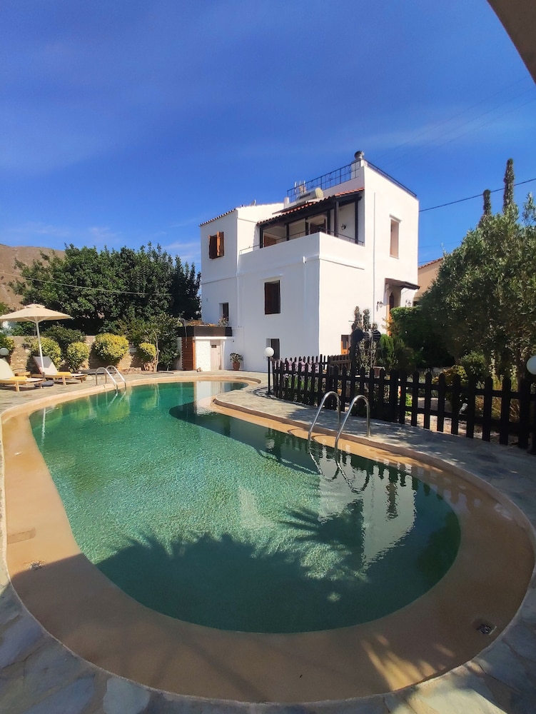 Villa Athina