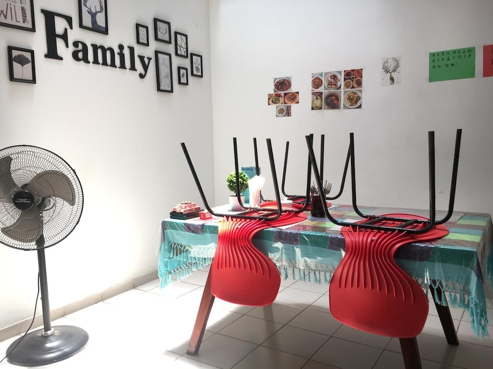 Jungle Guest House