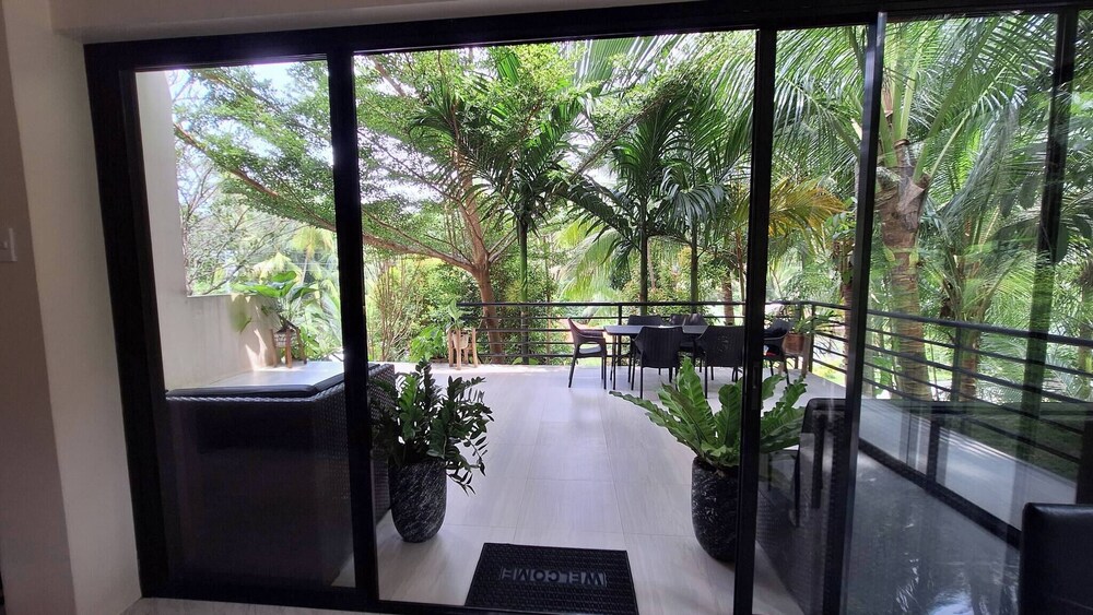Balcon - Exclusive Private Villa in Camotes Island, Cebu, Philippines