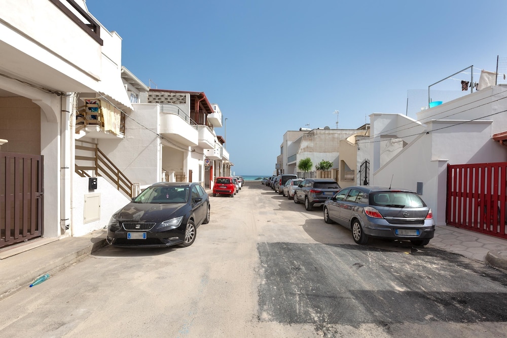 3550 Casa Cleopatra by Barbarhouse view 2