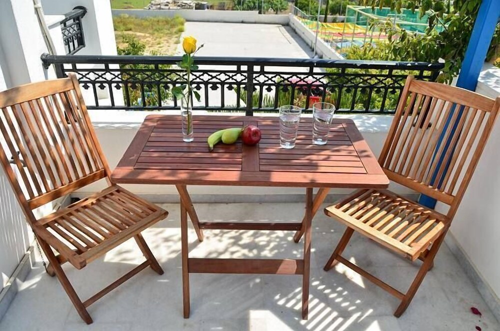 Rena Valetta Studios photo 4