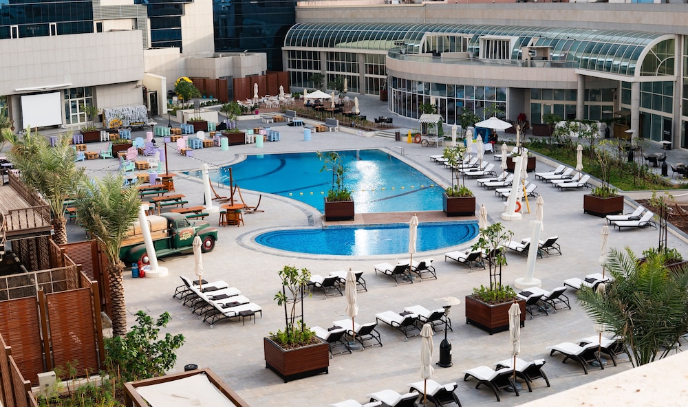 Abu Dhabi Vacations - Al Ain Palace Hotel - Property Image 35