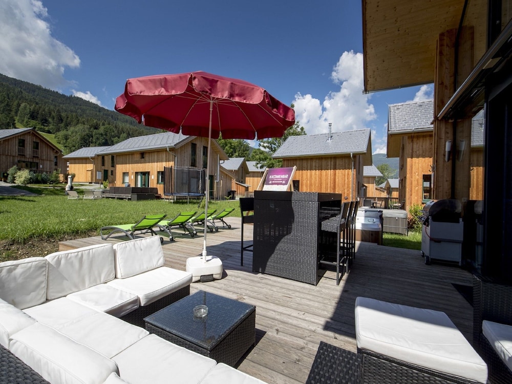 Attractive Chalet With hot tub
