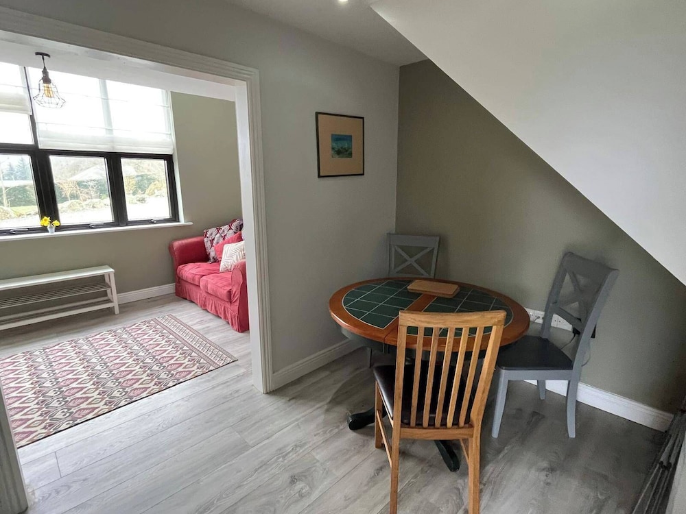 Peace Apartment With Views Near Gorey