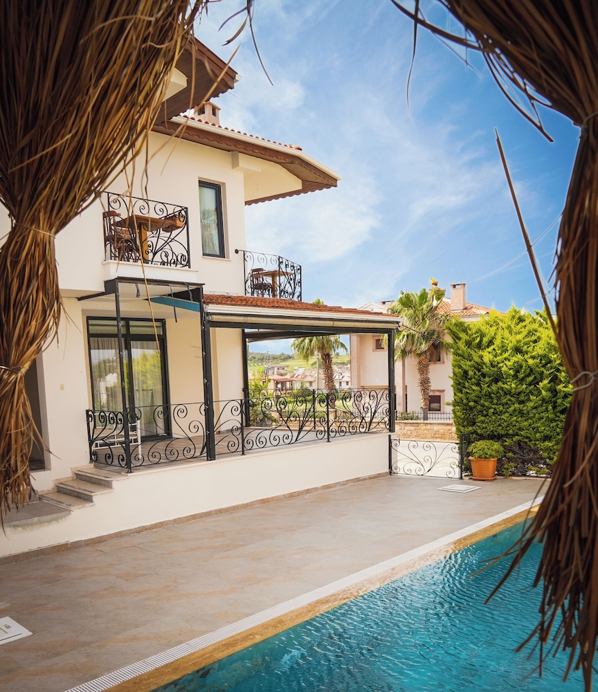 Cunda House Küçük Otel - Image 51