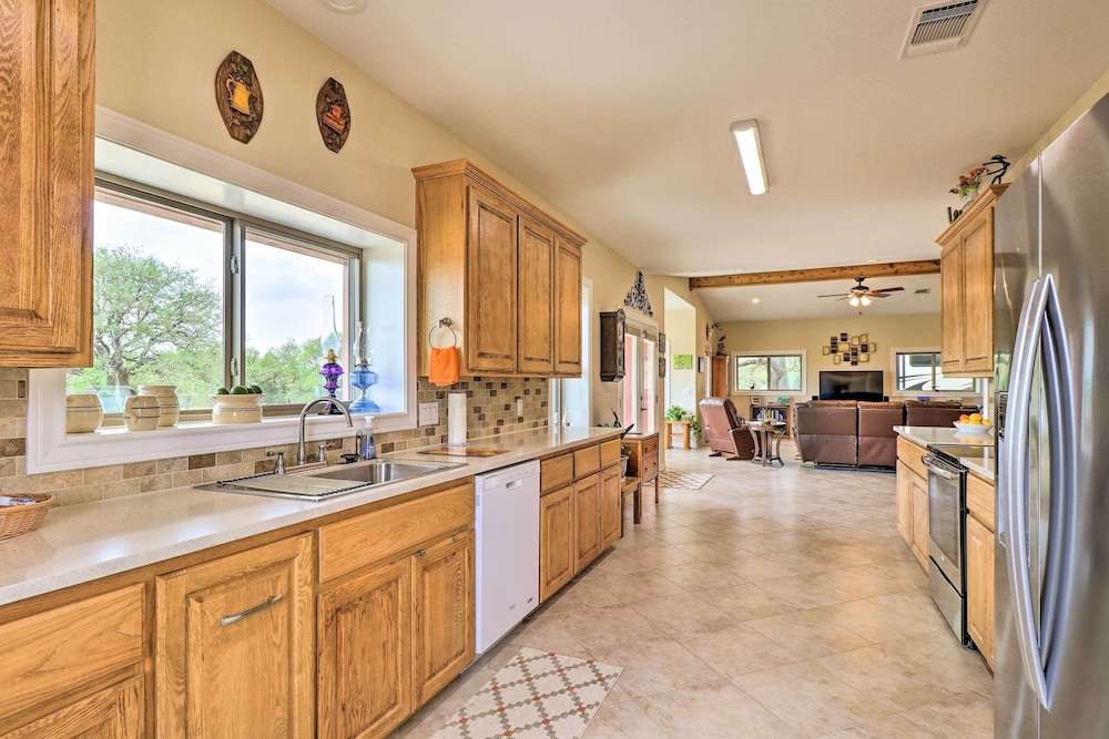 Bertram Ranch Property w/ Acreage Trail Access! - Property Image 22