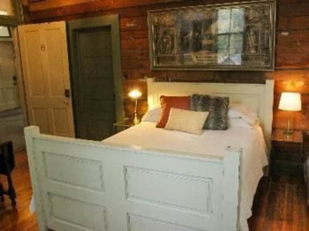 Prince Solms Inn view 2