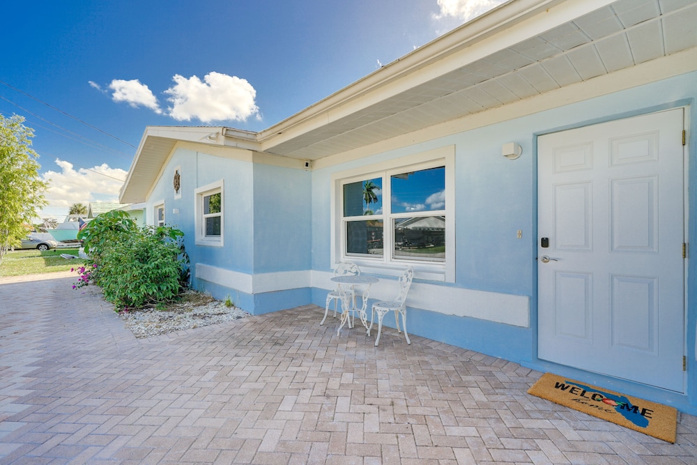 North Fort Myers Home w/ Hot Tub & Boat Dock view 4