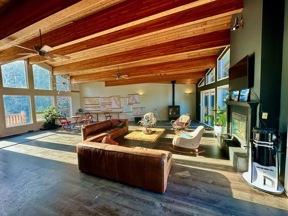 Green Coast Lodge