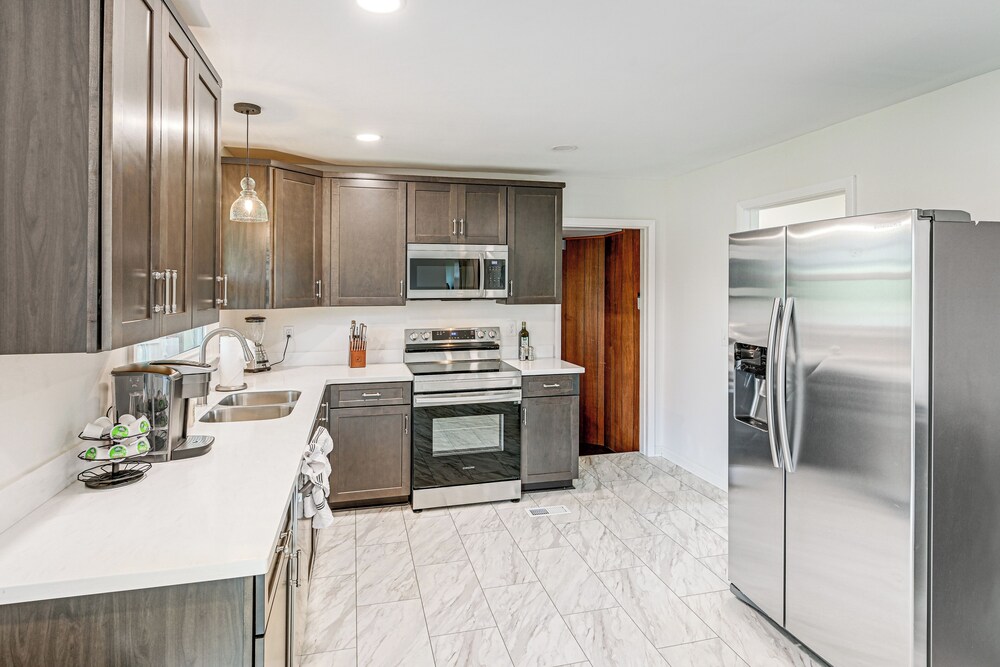 Family-friendly Home < 5 Mi to Downtown Nashville - Property Image 11